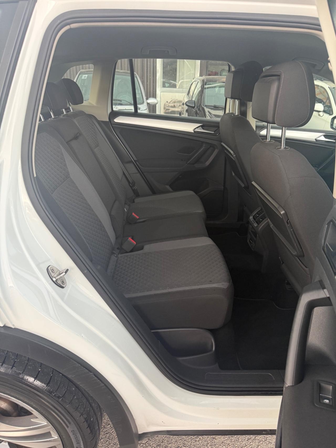Volkswagen Tiguan 2.0 TDI SCR Sport BlueMotion Technology