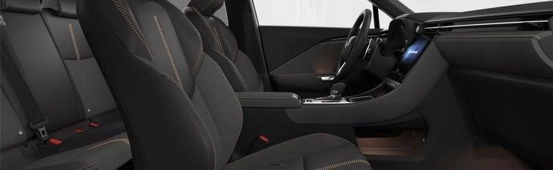 Lexus LBX LBX Hybrid Cool