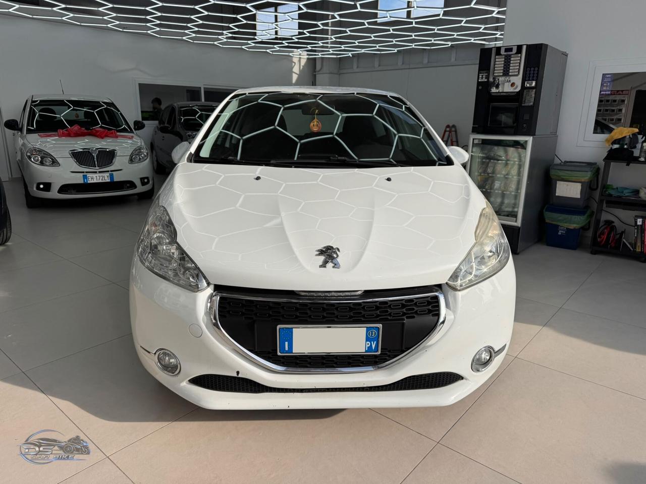 Peugeot 208 1.0 VTi 68 CV 3 porte Access 2013