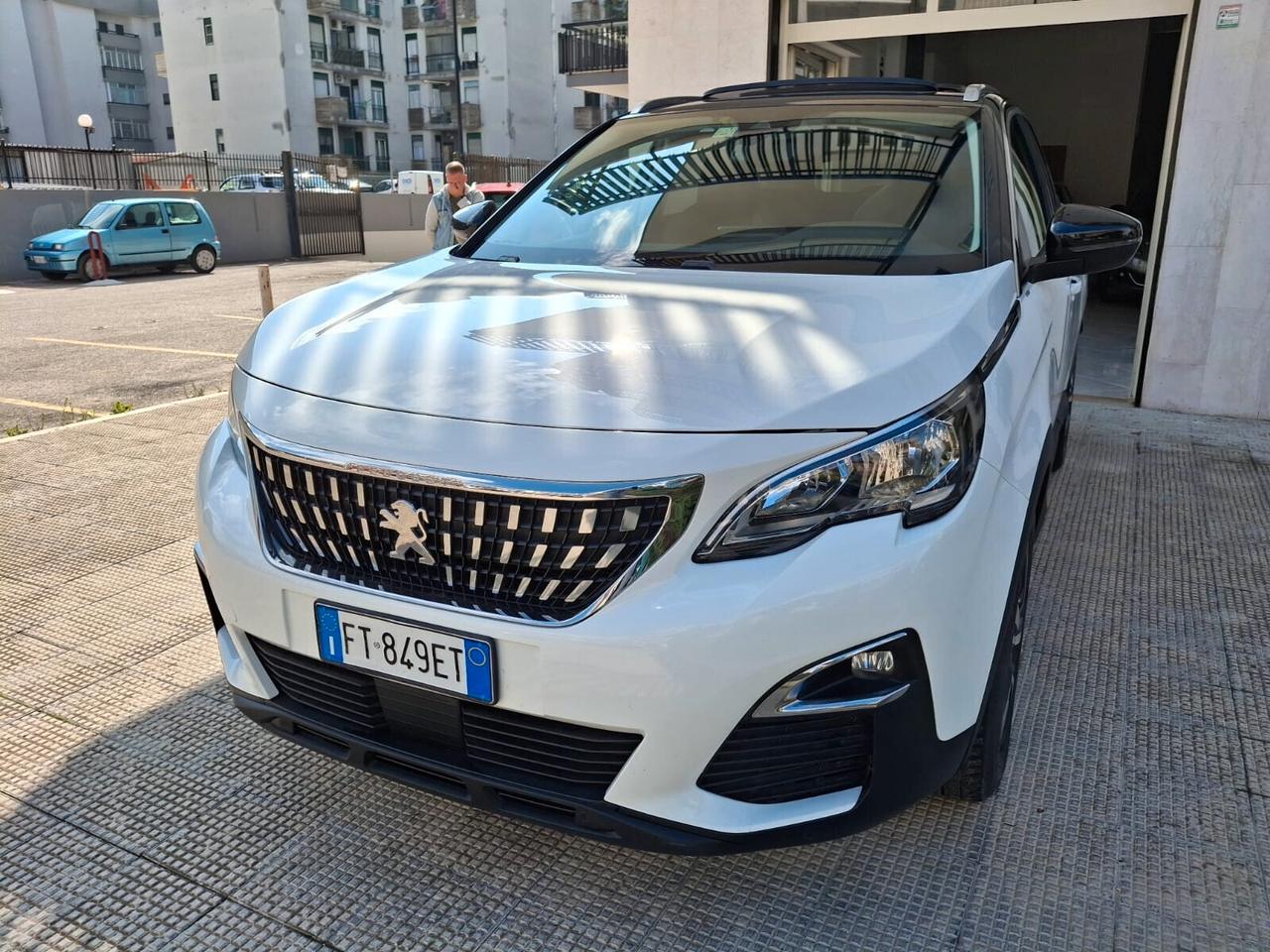 Peugeot 3008 BlueHDi 130 S&S Business SPORT