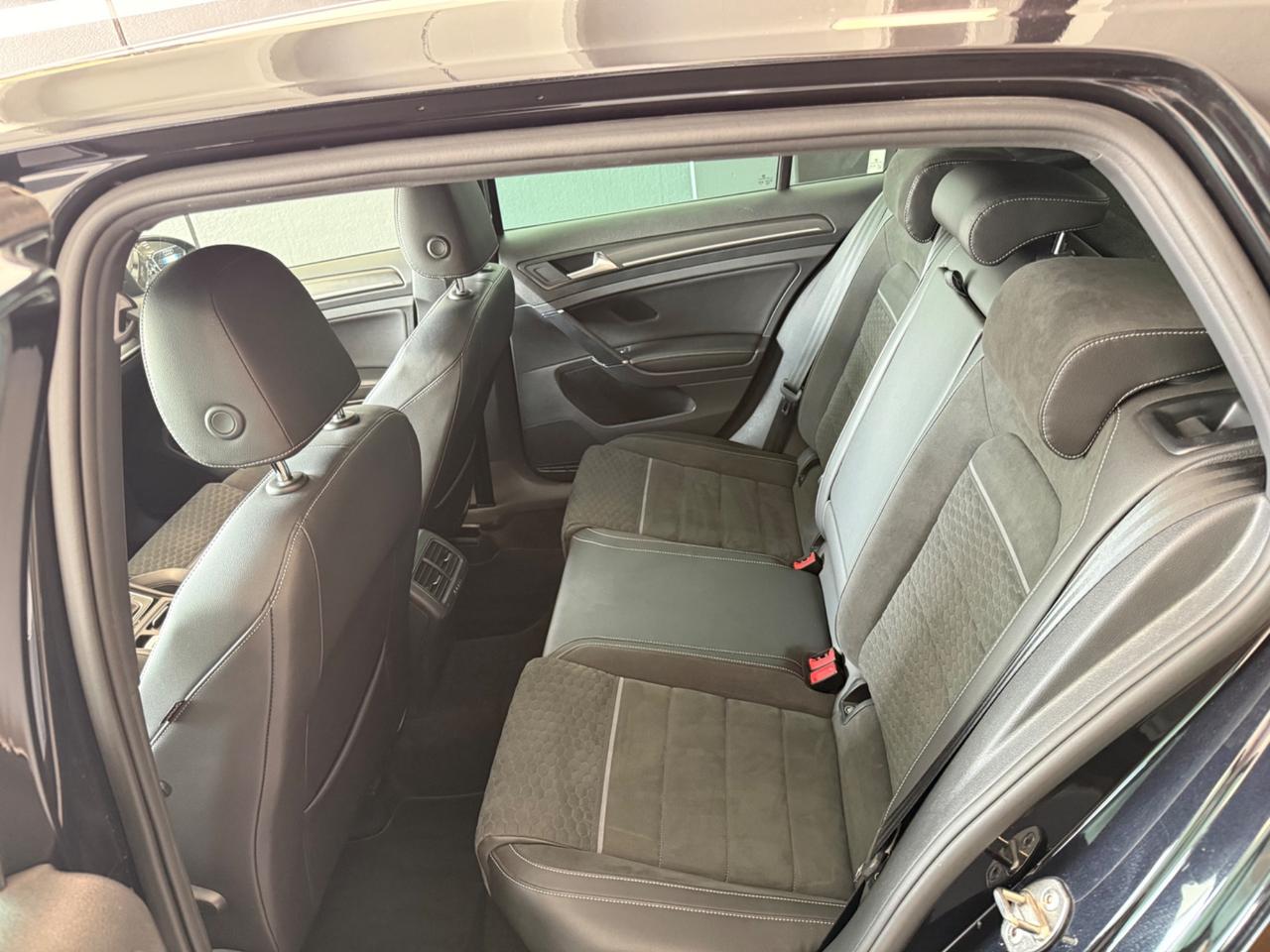 Volkswagen Golf GTD 7.5 2.0 TDI 184cv