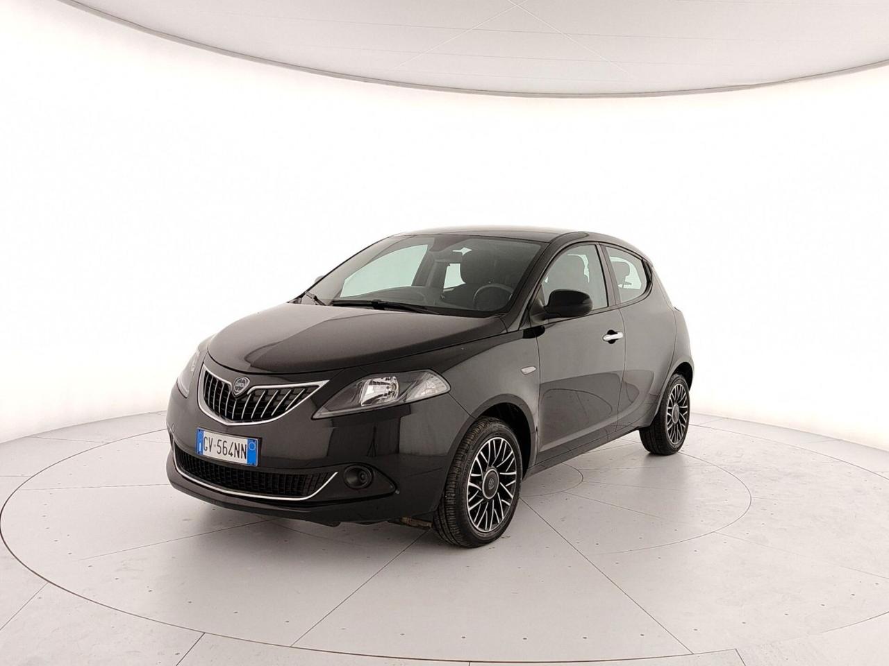 Lancia Ypsilon 1.0 FireFly 5 porte S&S Hybrid Platino