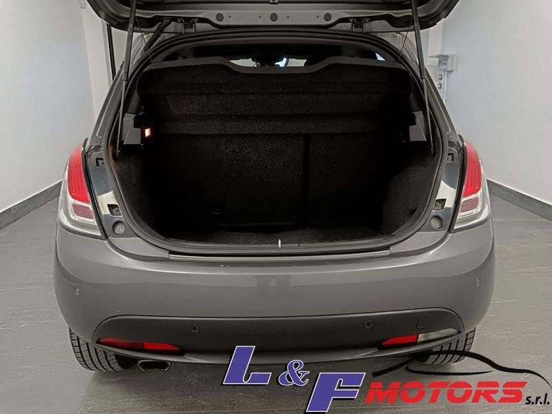 Lancia Ypsilon Ypsilon 1.2 69 CV 5 porte Gold