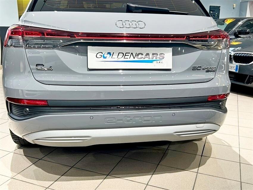 Audi Q4 50 e-tron quattro Business Advanced