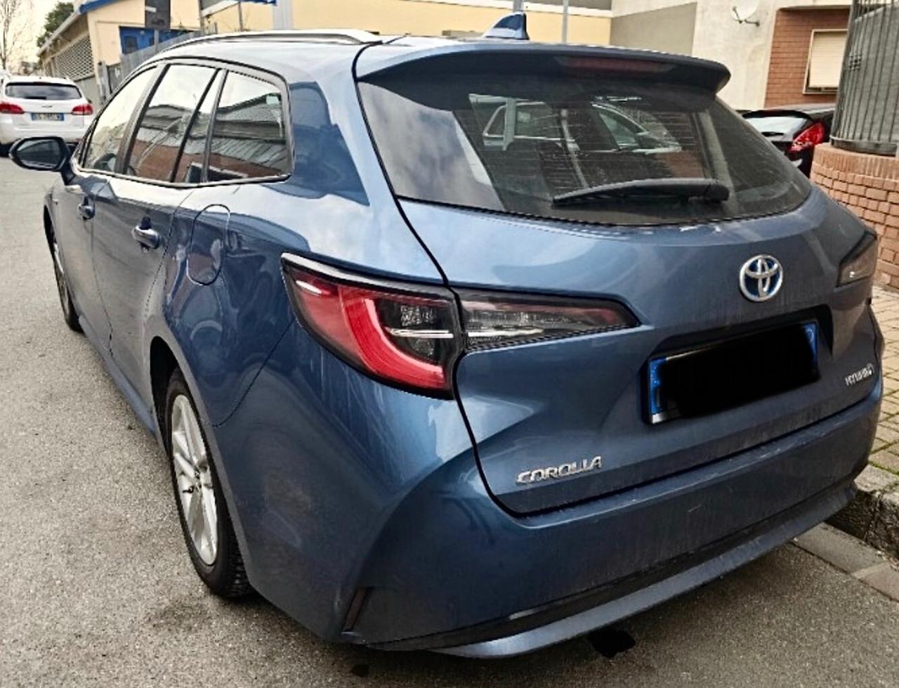 Toyota Corolla Touring Sports 1.8 Hybrid Business Tech
