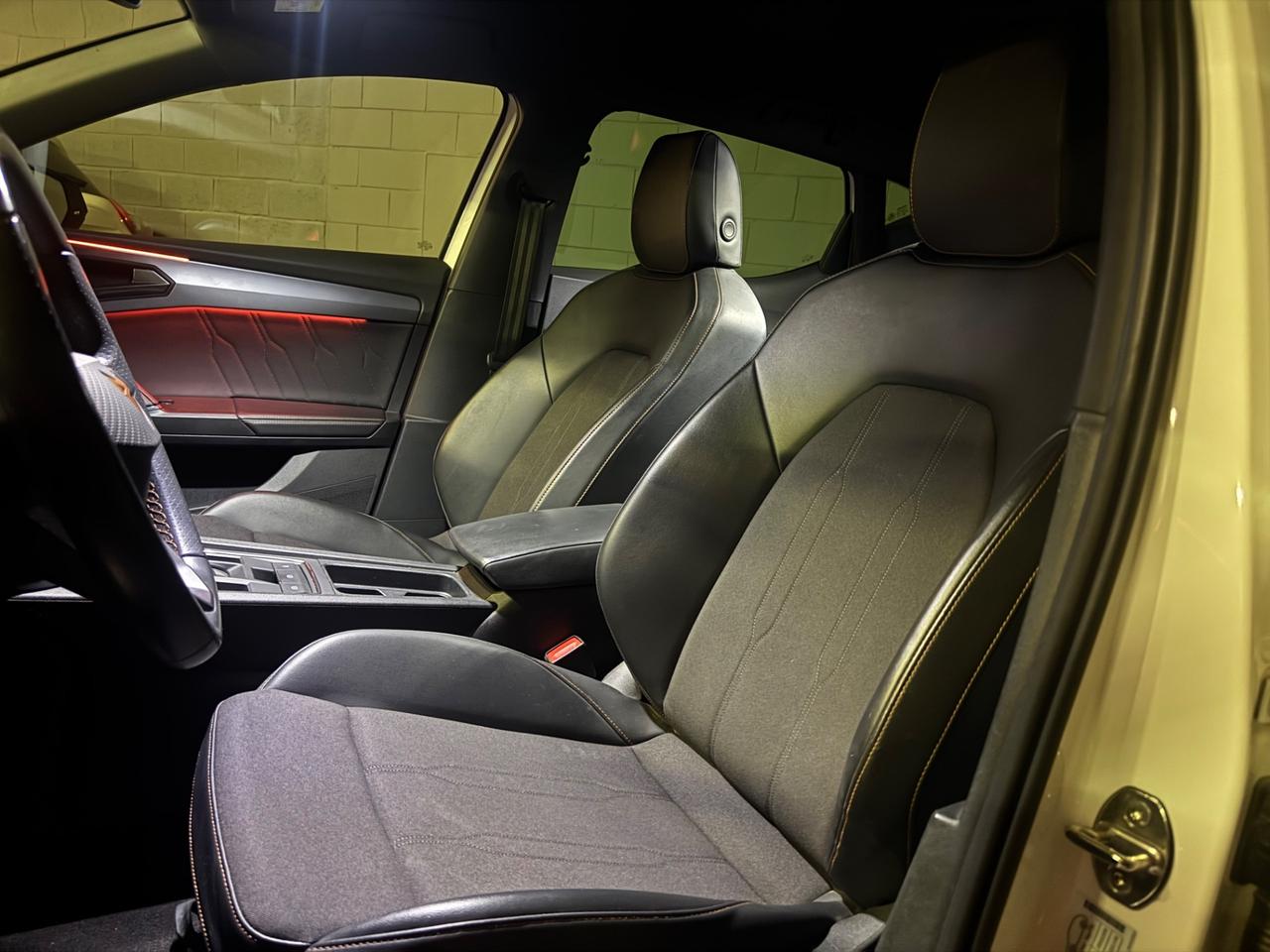 Cupra Leon 1.5 Hybrid 150 CV DSG