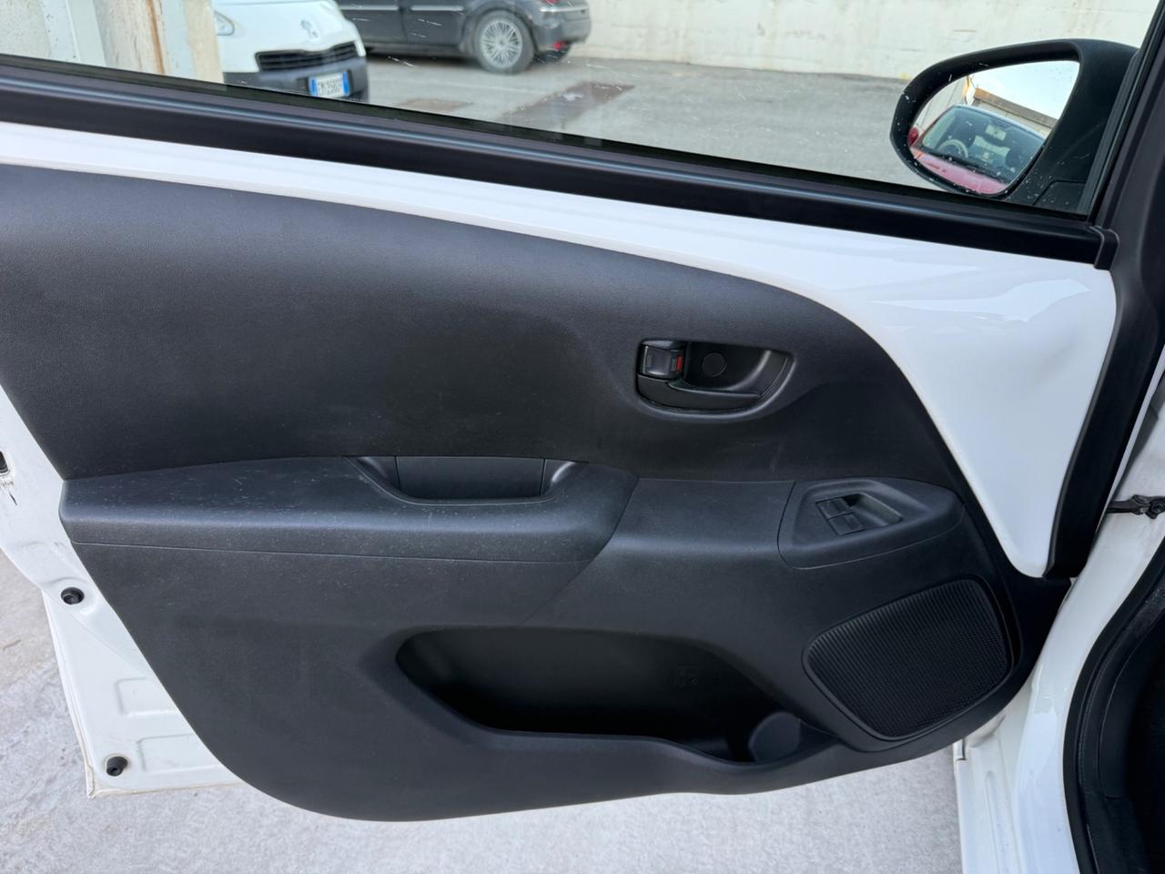 Peugeot 108 VTi 72 5 porte