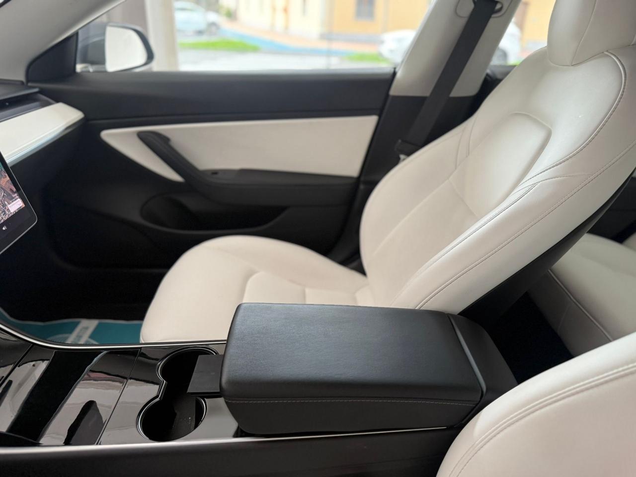 Tesla Model 3 Long Range Dual Motor AWD
