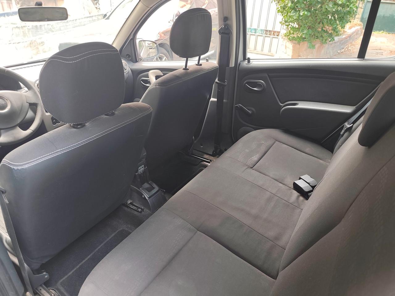 Dacia Sandero Stepway 1.5 dCi 70CV leggi