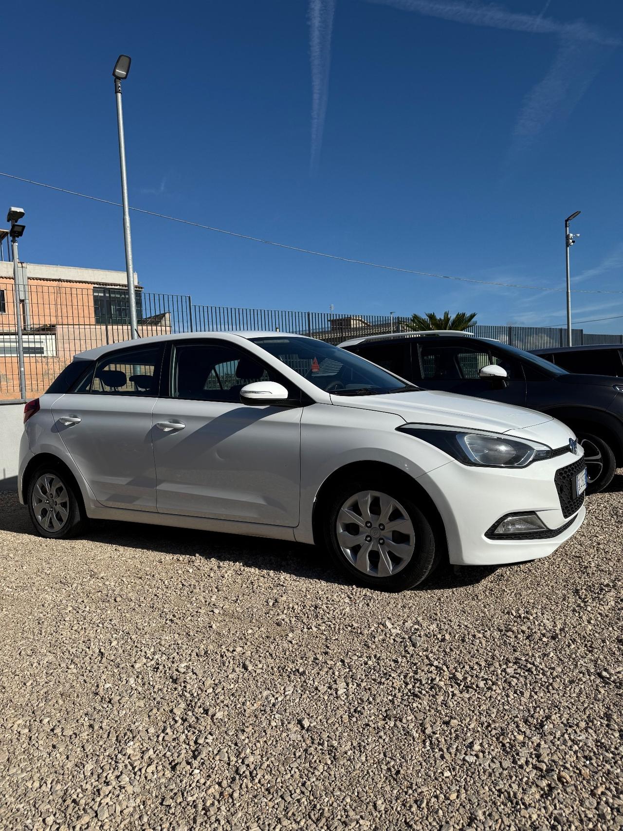 Hyundai i20 1.2 5 porte Econext Tech gpl