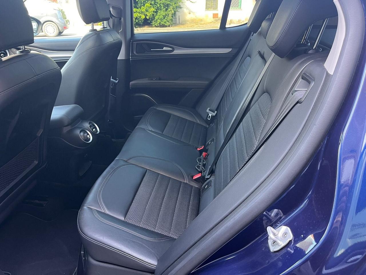 ALFA ROMEO STELVIO 2.2 TD 210CV TETTO PANORAMICO