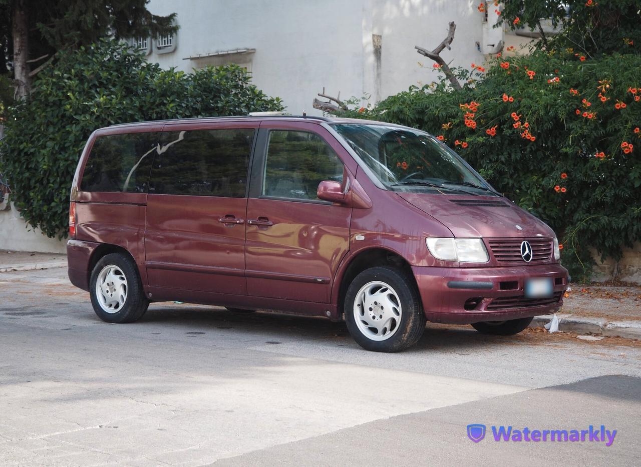 Mercedes-benz V 220 CDI •7 Posti•
