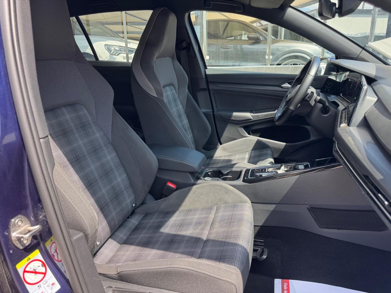 VOLKSWAGEN GOLF 8 GTD 200 CV DSG FULL IVA