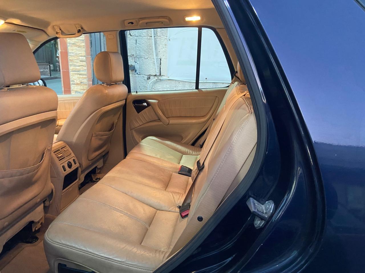 Mercedes-benz ML 270 turbodiesel cat CDI