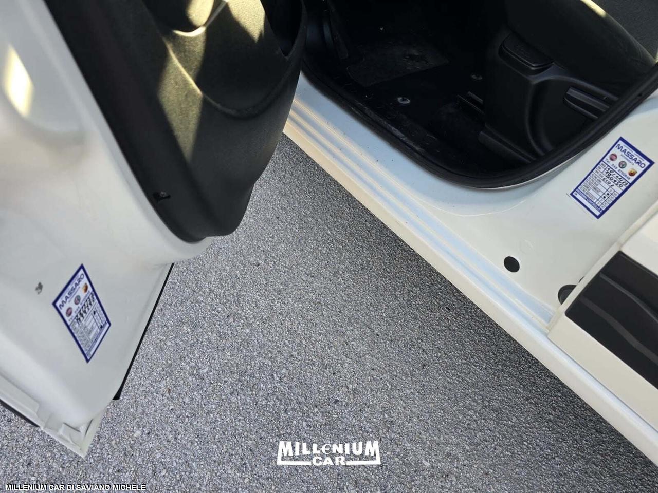 500L 2020 AUTOCARRO 5 POSTI