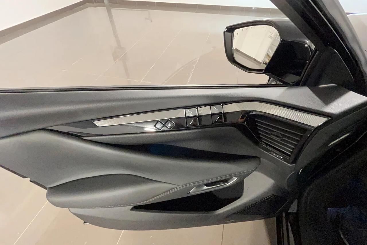 Ds DS4 4 E-Tense 225 Bastille Business