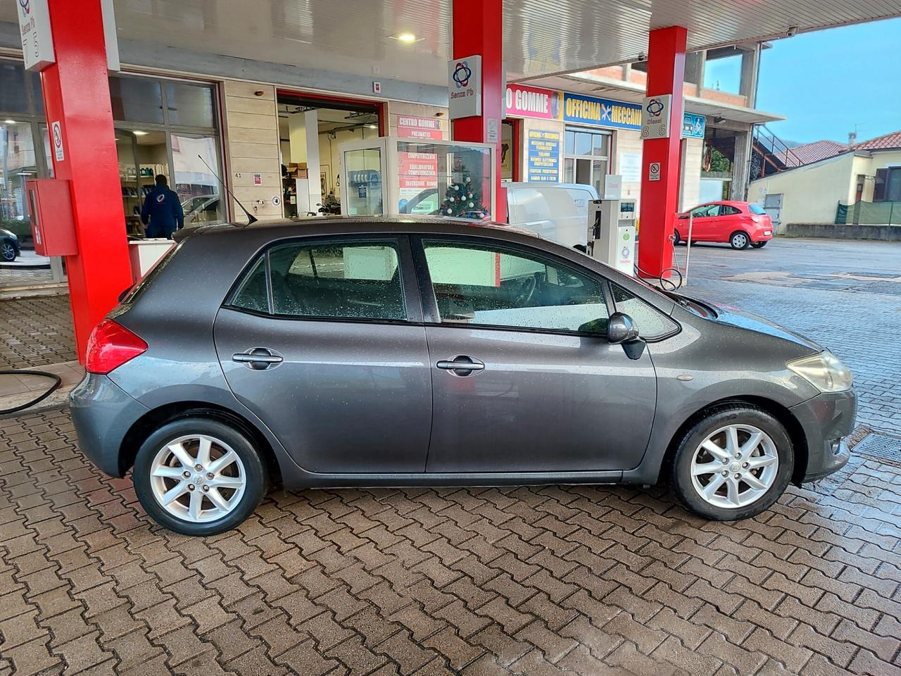 Toyota Auris 1.3 5 PORTE OK NEOP PROMO