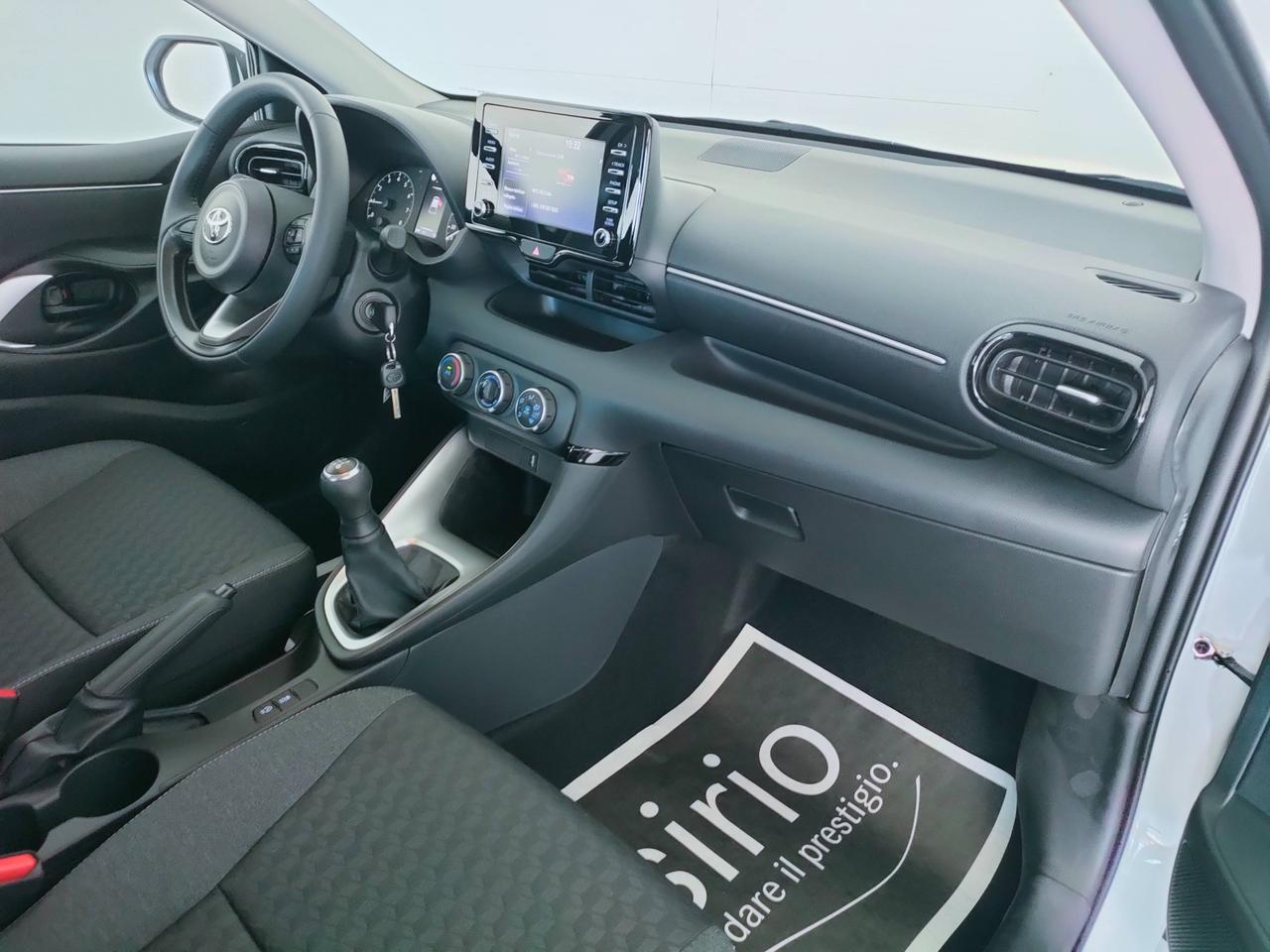 TOYOTA Yaris IV 2020 - Yaris 1.0 Active