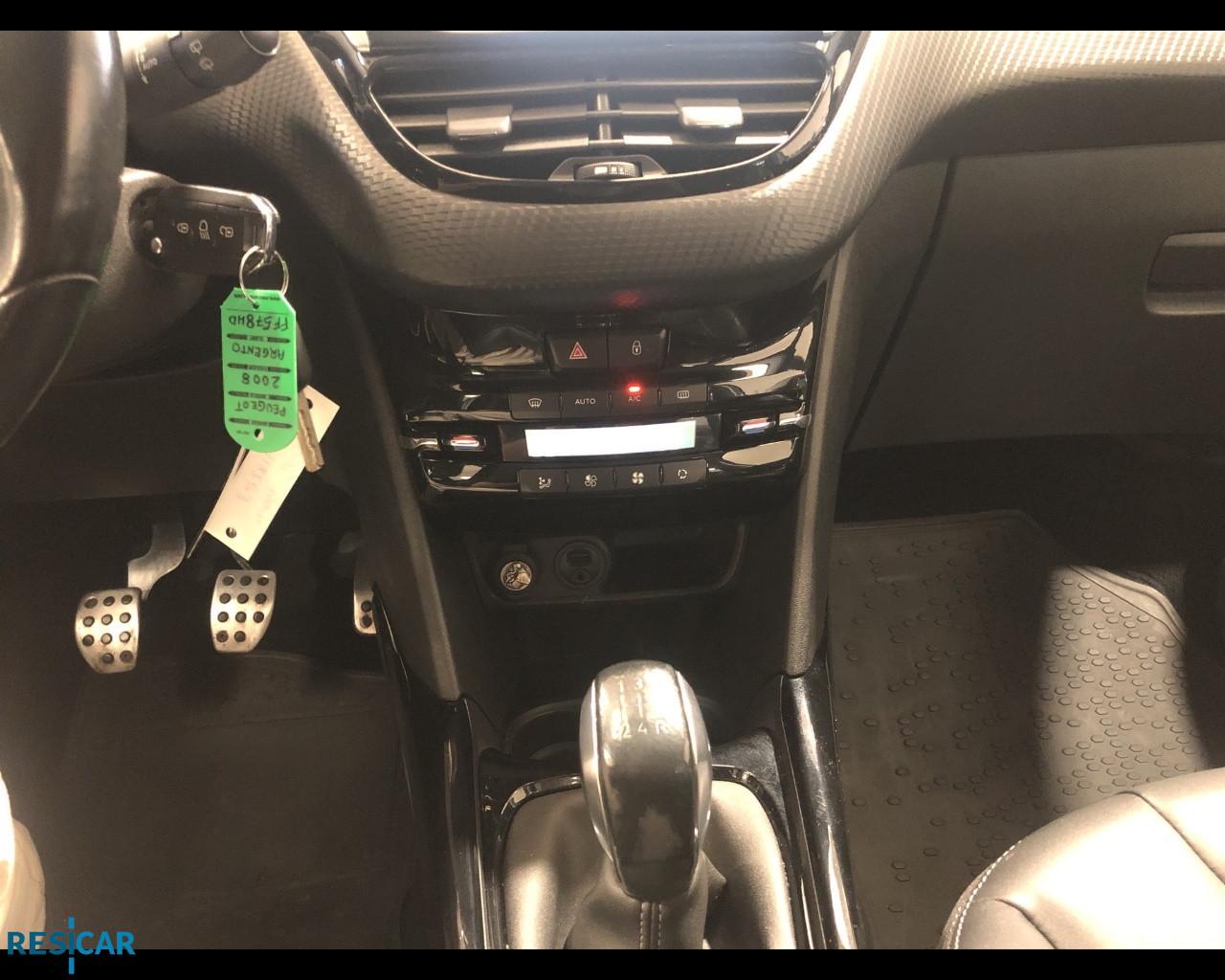 PEUGEOT 2008 1.6 bluehdi Allure 100cv my16