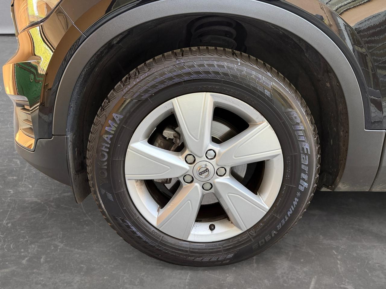 Volvo XC40 2.0 d3 Momentum Core auto my21
