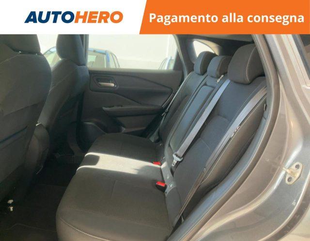 NISSAN Qashqai MHEV 158 CV Xtronic Business