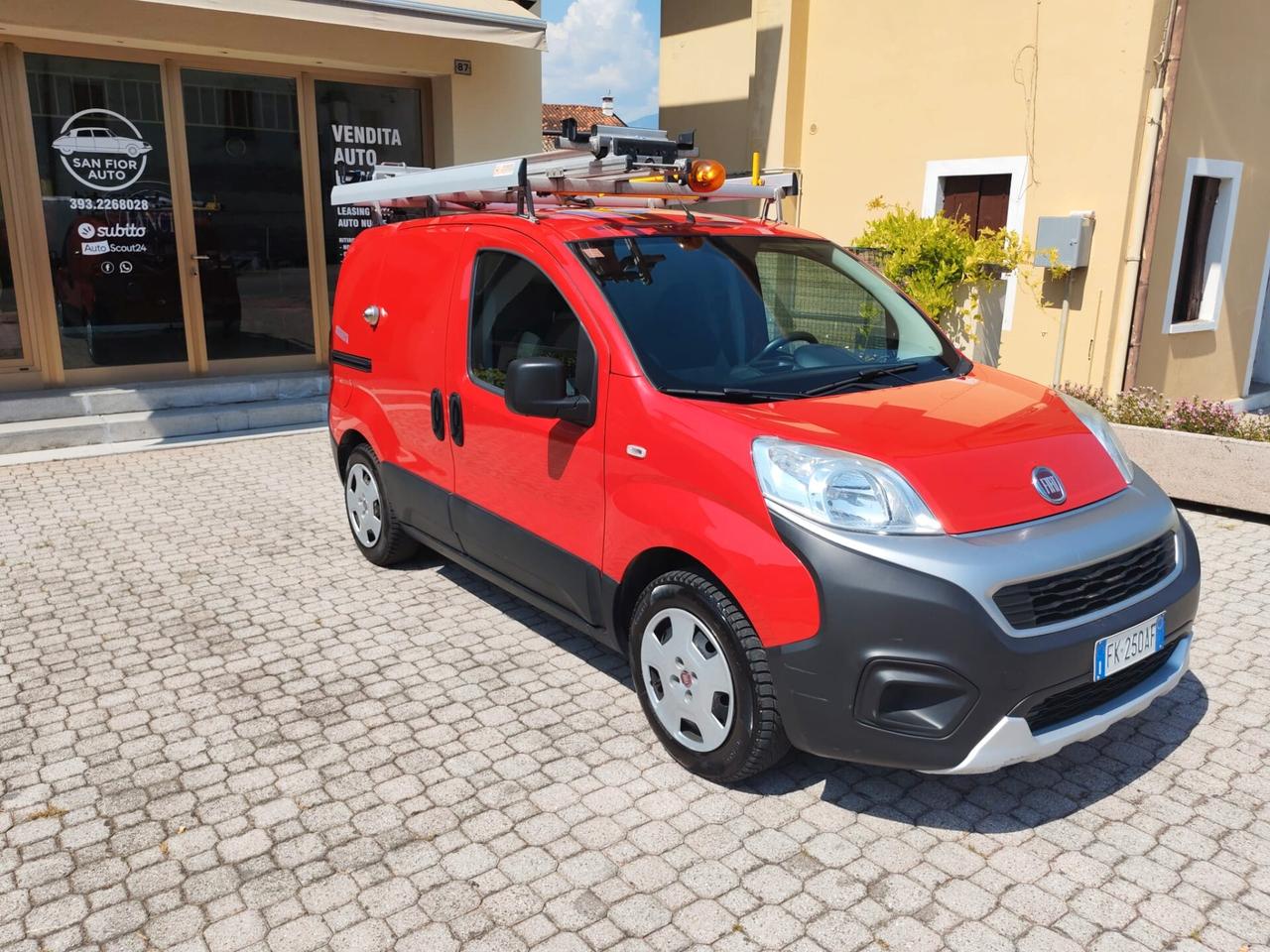 Fiat Fiorino 1.3 MJT 95CV Combinato Adventure