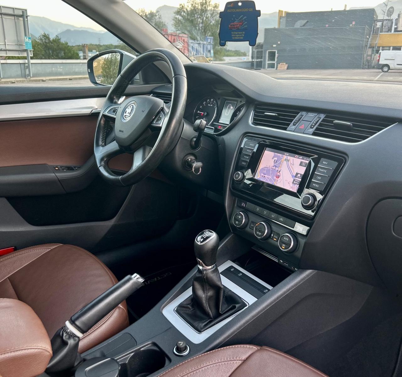 Skoda Octavia TDI CR 4x4 Wagon Executive