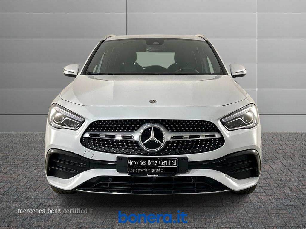 Mercedes GLA 200 200 D Premium 8G-DCT