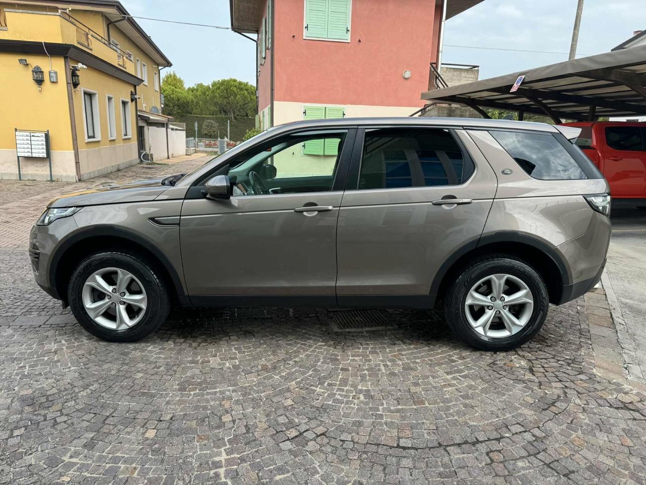 Land Rover Discovery Sport 2.0 TD4 150 CV SE