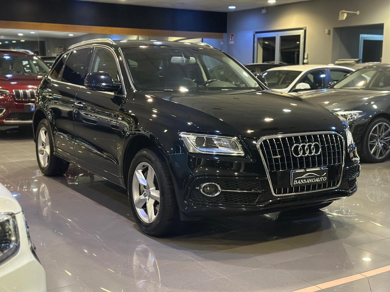 Audi Q5 3.0 V6 tdi quattro 250cv s-tronic S-LINE !!