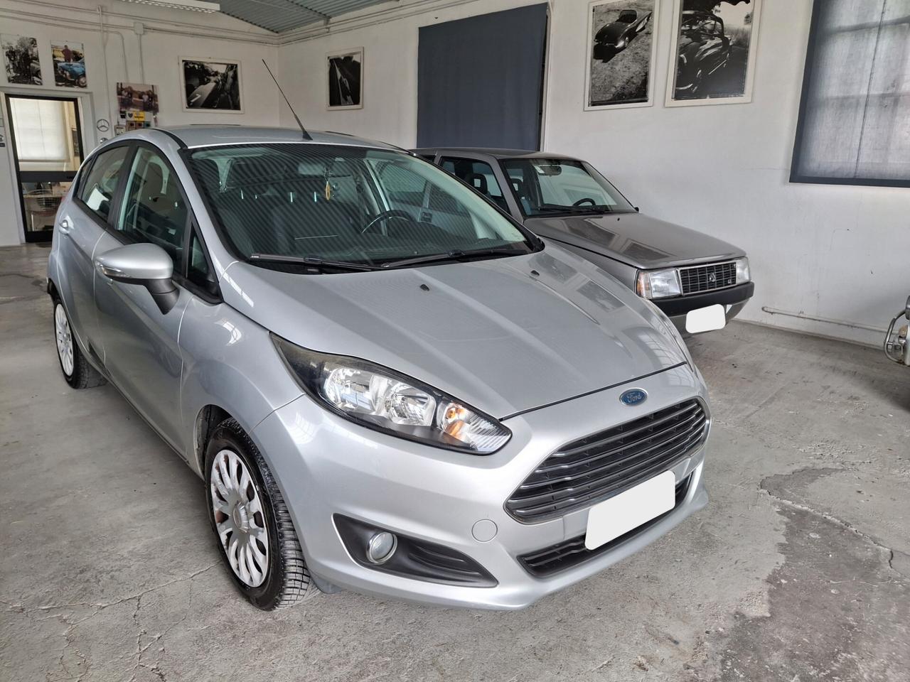 Ford Fiesta 1.4 5p. Bz.- GPL Titanium