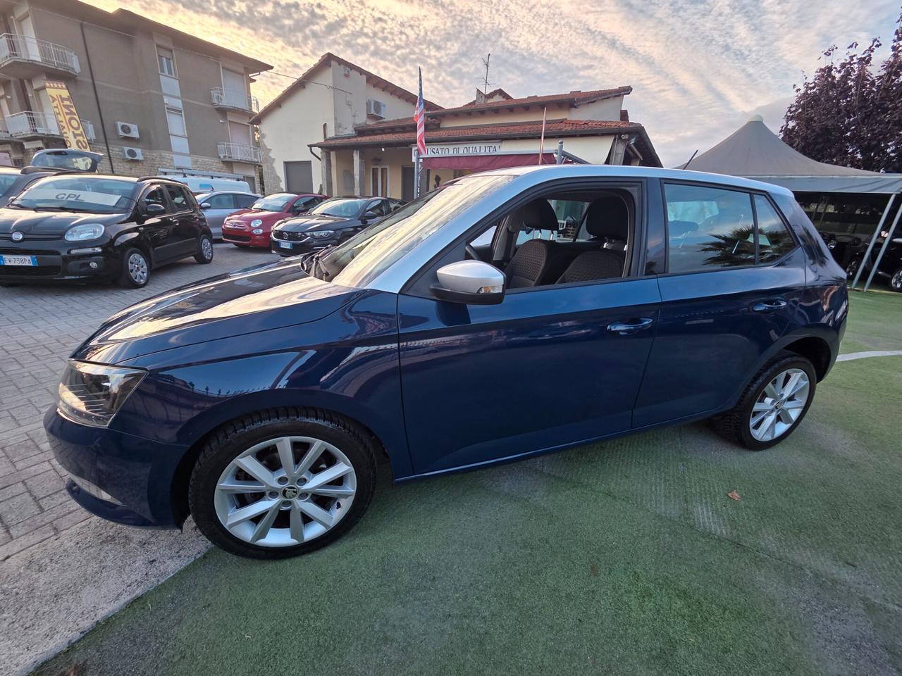 Skoda Fabia 1.0 MPI 60 CV Twin Color Design Edition Argento