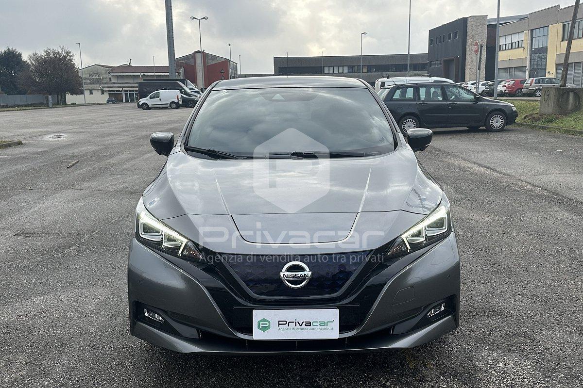 NISSAN Leaf Tekna 40 kWh ProPilot Park