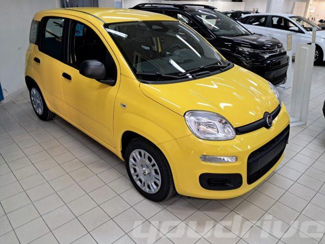 FIAT New Panda 1.0 FireFly S&S Hybrid Pop KM0