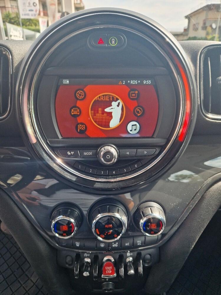 Mini Cooper D Countryman 2.0 Business Automatica