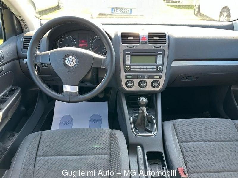 Volkswagen Golf Golf 1.6 16V FSI 5p. Comfortline