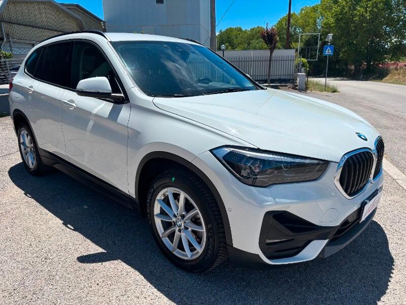 BMW X1 (F48) X1 sDrive16d Business A...