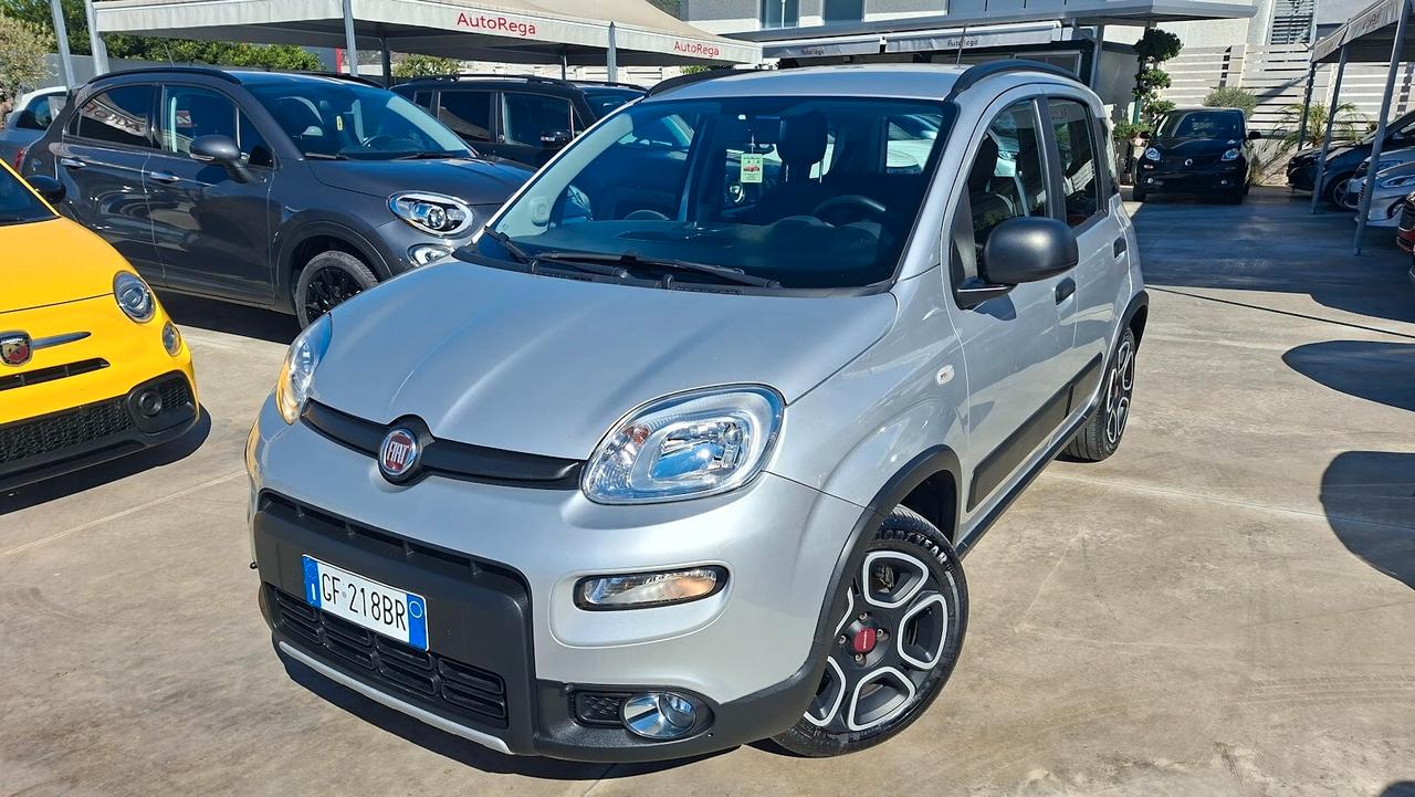 Fiat Panda 1.2 GPL di serie Trekking 2021