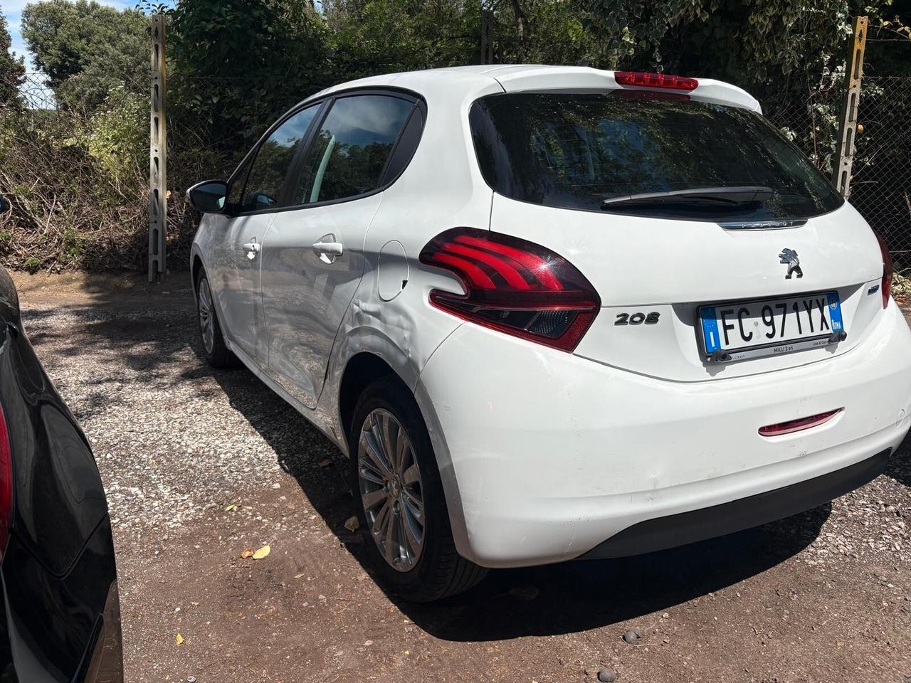 Peugeot 208 BlueHDi 75 5 porte Active