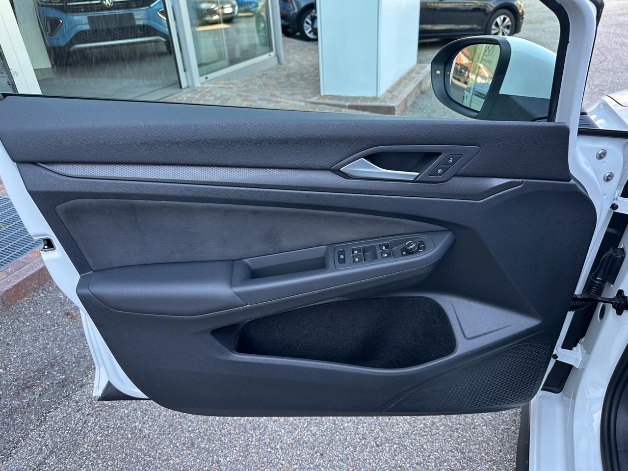 Volkswagen Golf GTI 2.0 TSI DSG