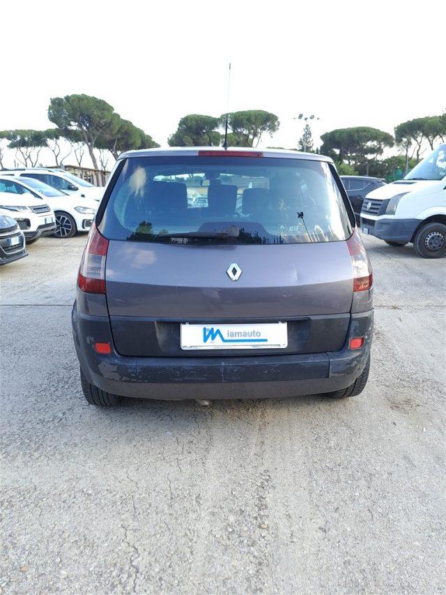 RENAULT Grand Scenic 1.9 dCi/130CV Confort Auth. "NELLO STATO"