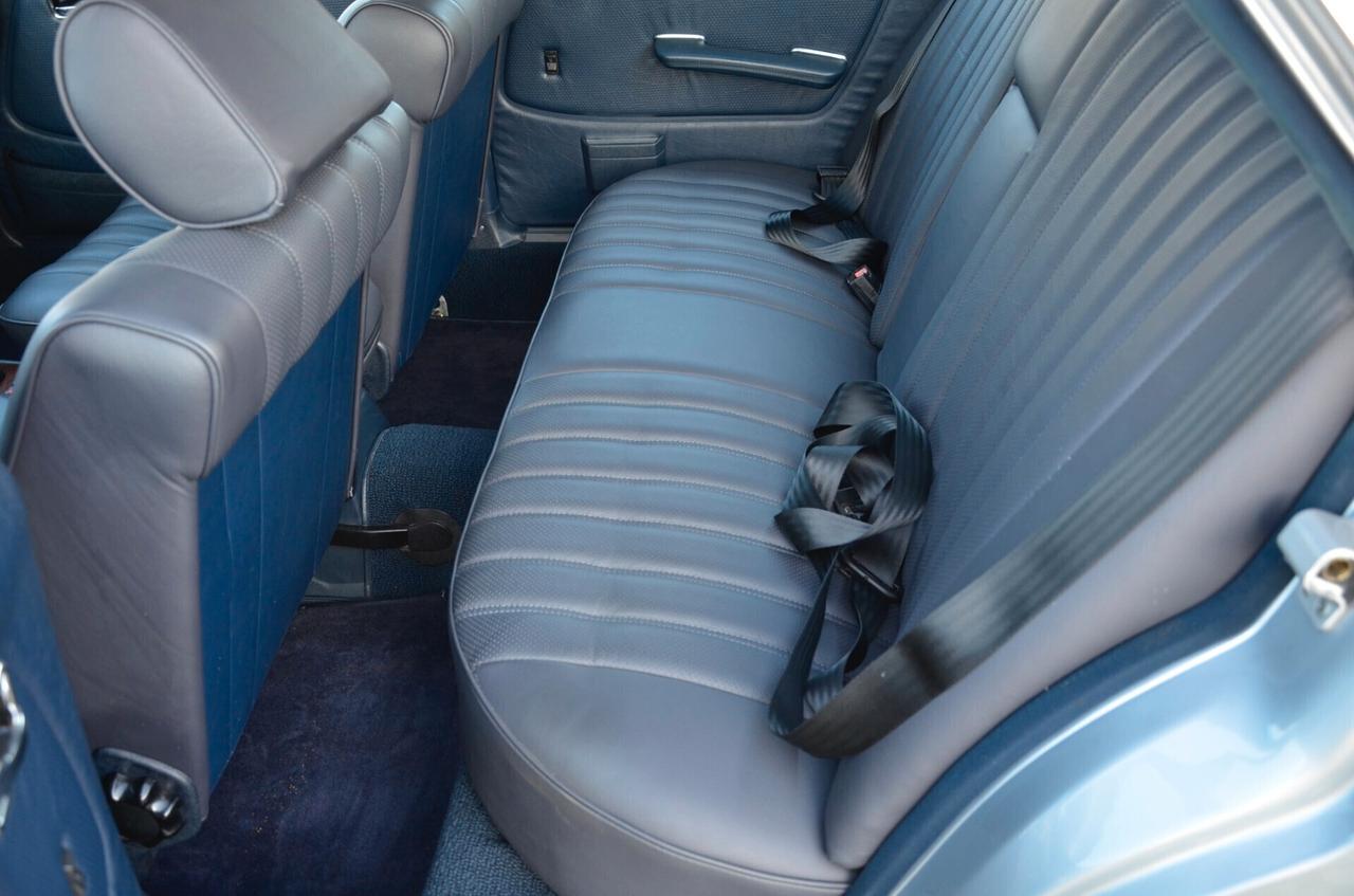 MERCEDES 240D RESTAURATA, 2 proprietari, da Collezione!