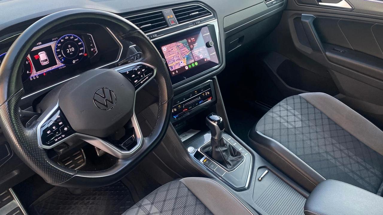 Volkswagen Tiguan 2.0 TDI 150 CV SCR DSG R-Line
