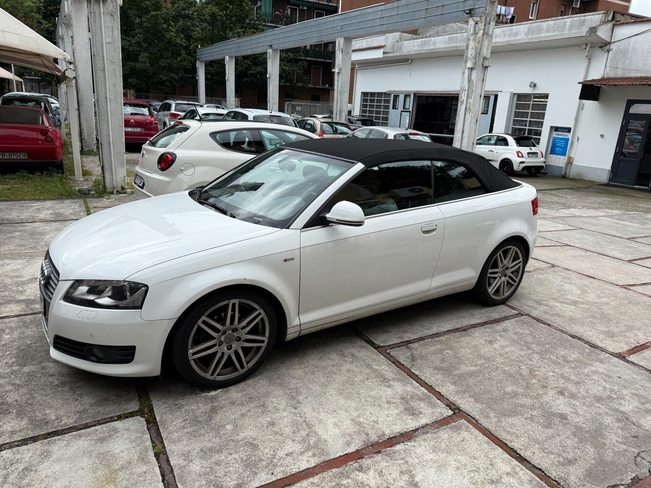 Audi A3 Cabrio 2.0 TDI F.AP. S tronic Ambition AUTO IN ARRIVO