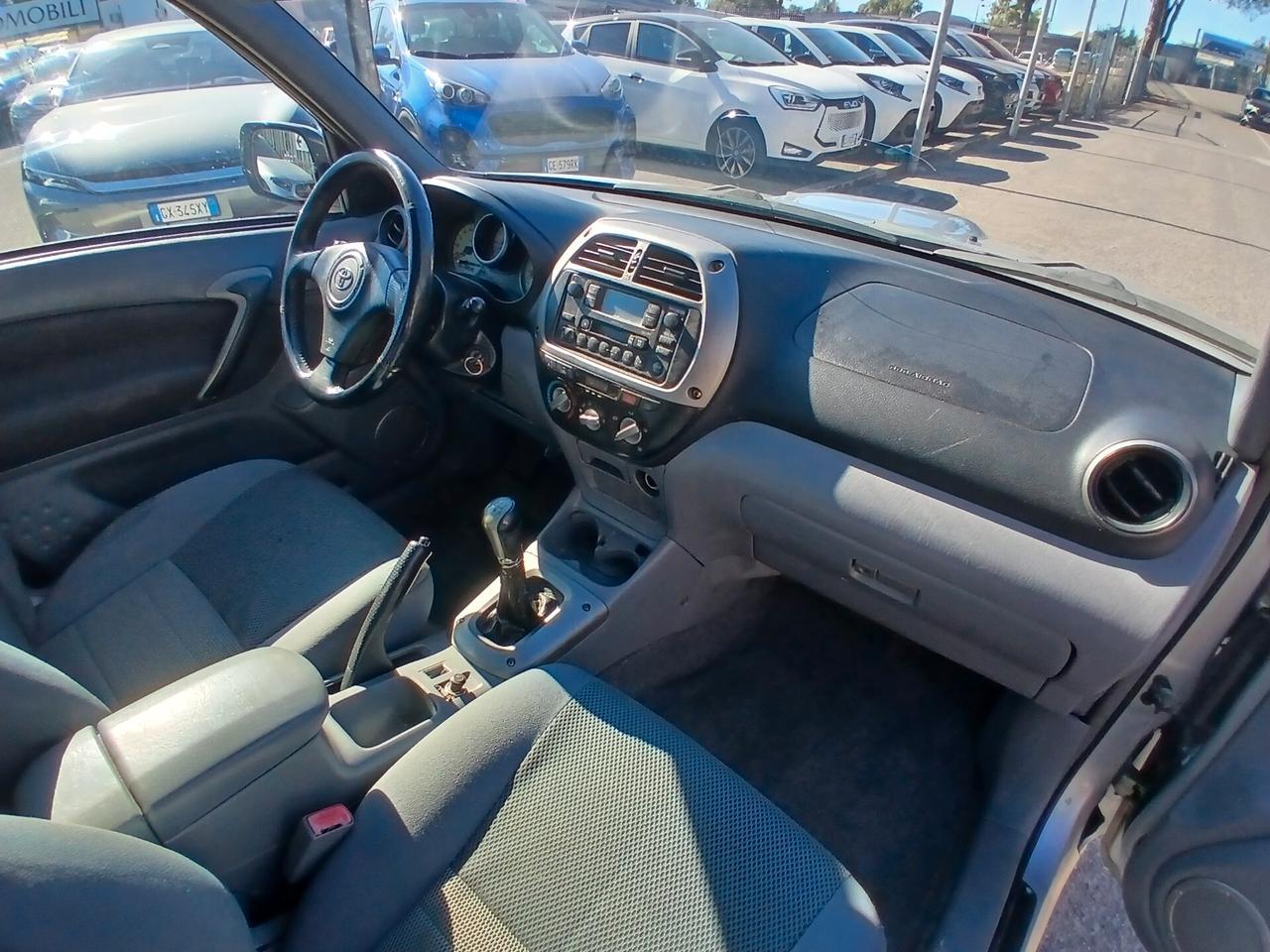 Toyota RAV4 2.0 Tdi D-4D cat 3P Sol