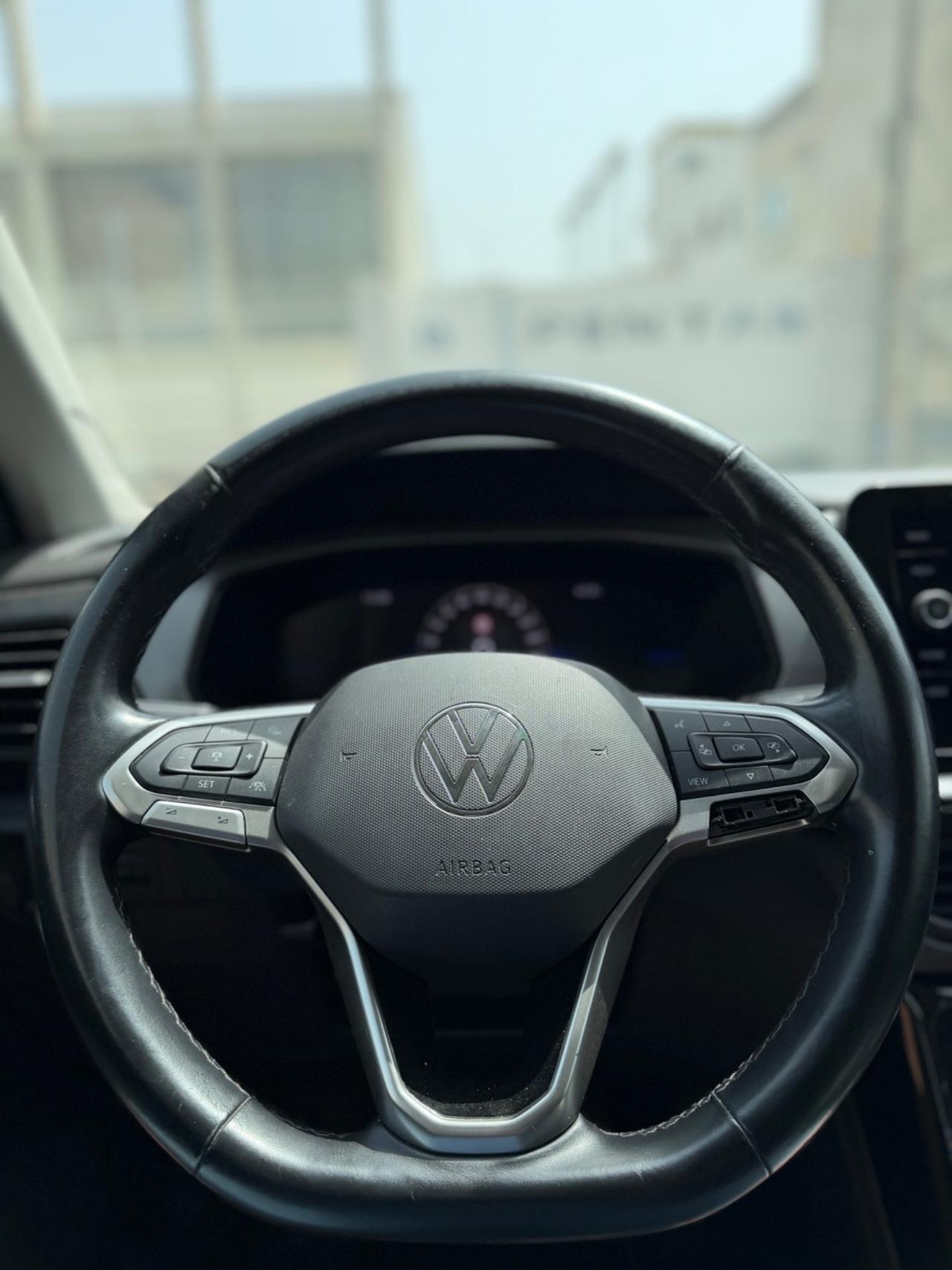 Volkswagen T-Cross 1.0 110 cv TSI Life-2024/LED/SENSORI