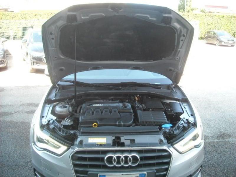 Audi A3 3ª serie SPB Sportback 1.6 TDI clean diesel Ambition