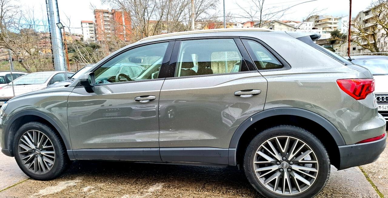 Q3 40 TDI quattro S tronic Business