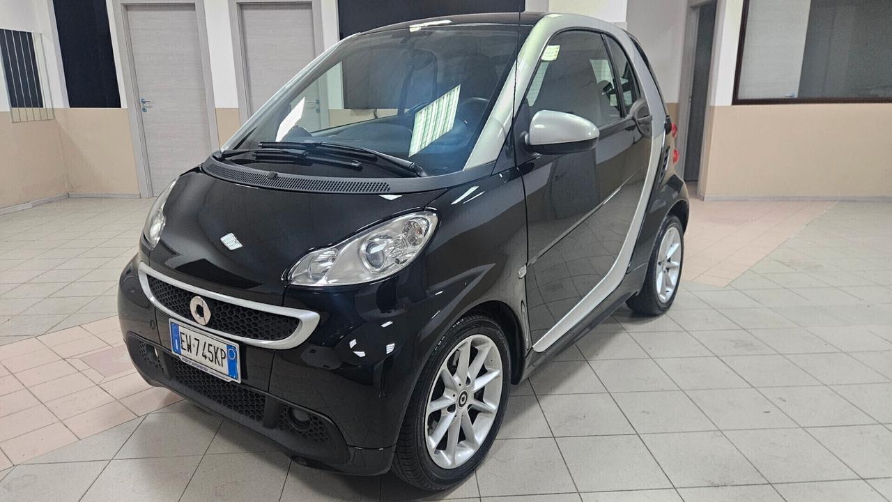 Smart ForTwo 1000 52 kW MHD coupé pulse