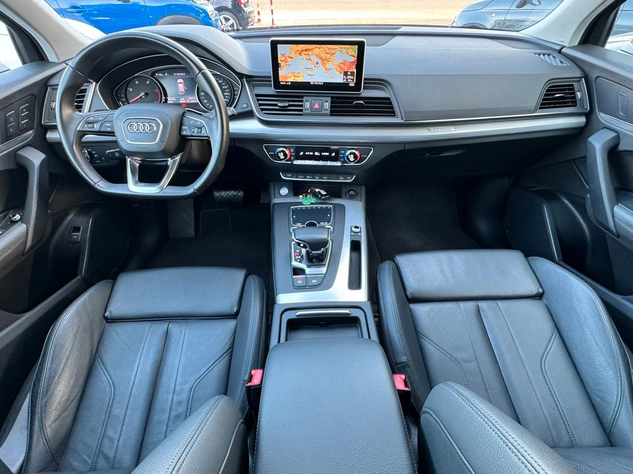 Audi Q5 40 TDI quattro S-Tronic Business Sport